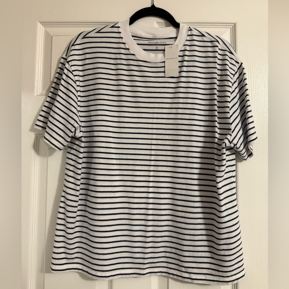 NWT Abercrombie & Fitch Navy and White Striped Tee